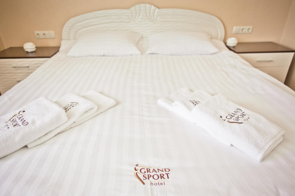Grand Sport Hotel Brovary Camera foto