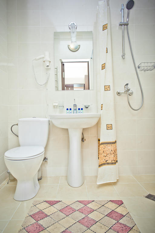 Grand Sport Hotel Brovary Camera foto