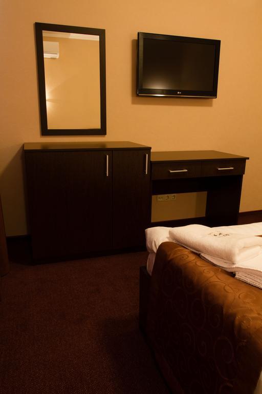 Grand Sport Hotel Brovary Camera foto