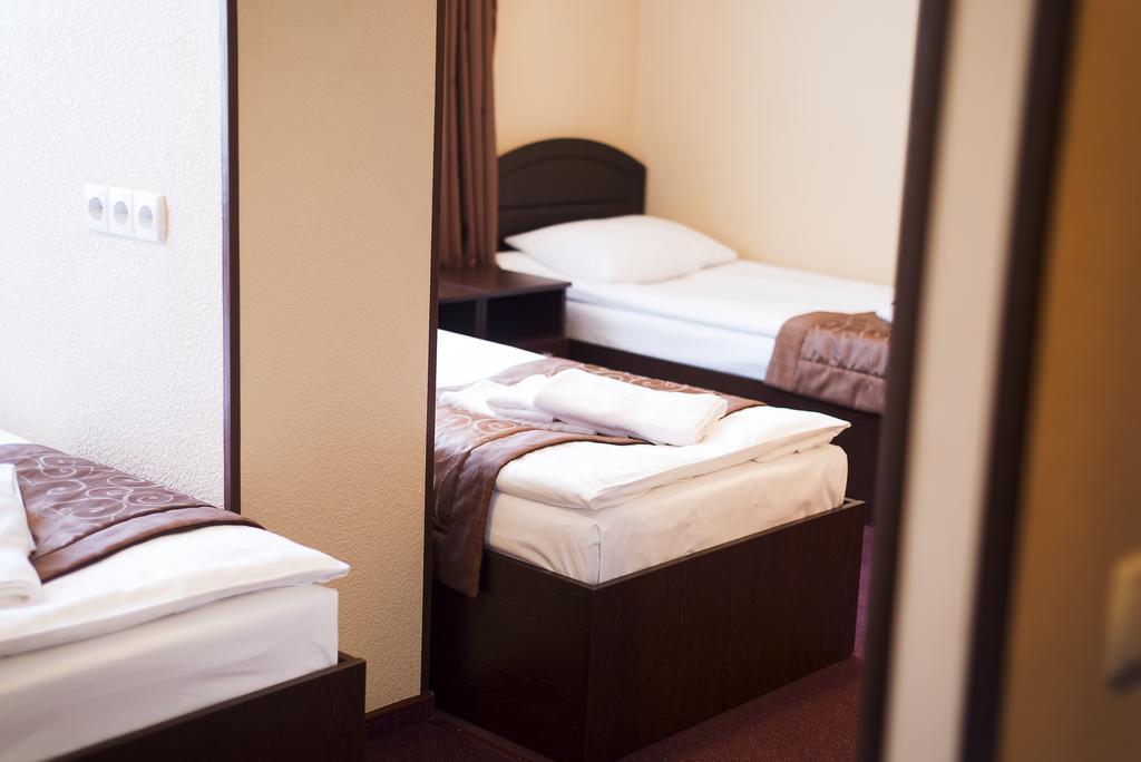 Grand Sport Hotel Brovary Esterno foto