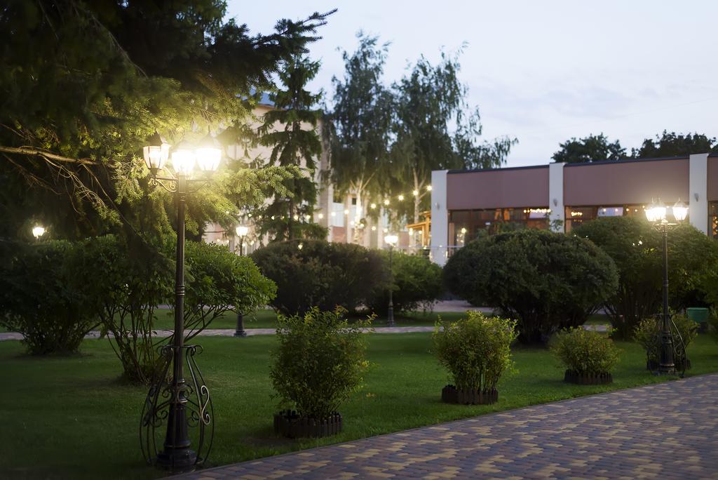 Grand Sport Hotel Brovary Esterno foto