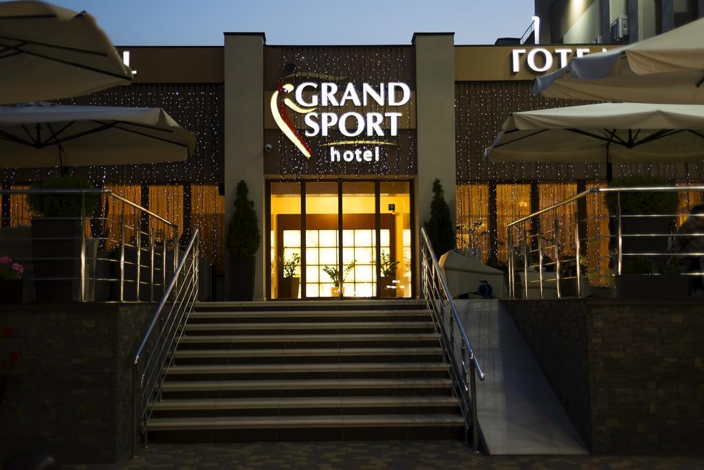 Grand Sport Hotel Brovary Esterno foto